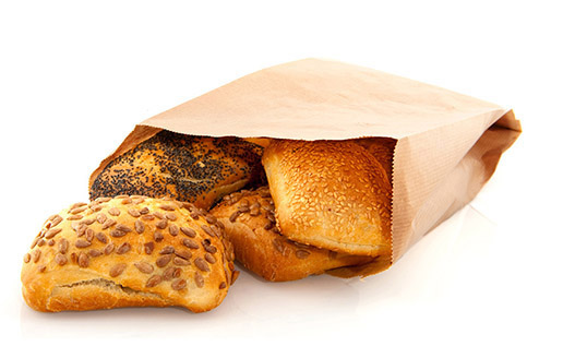 Упаковка хлеба в бумажный пакет